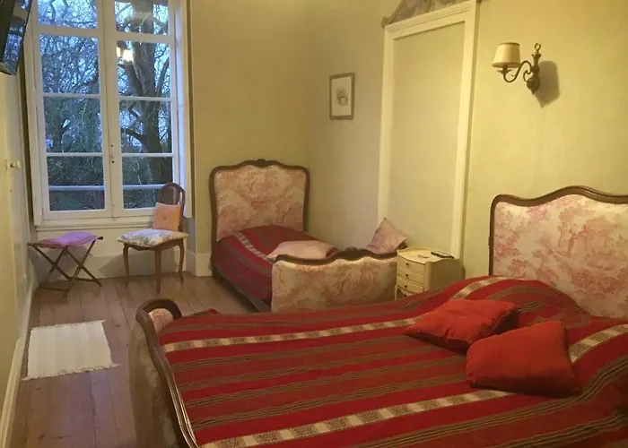 بيت ضيافة Chateau Saint Vincent بازاس