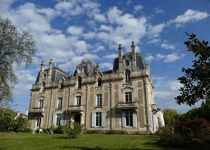 Chateau Saint Vincent بازاس